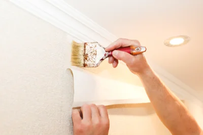Pose de papier peint à Sauvagnat — revêtements muraux et toiles de verre